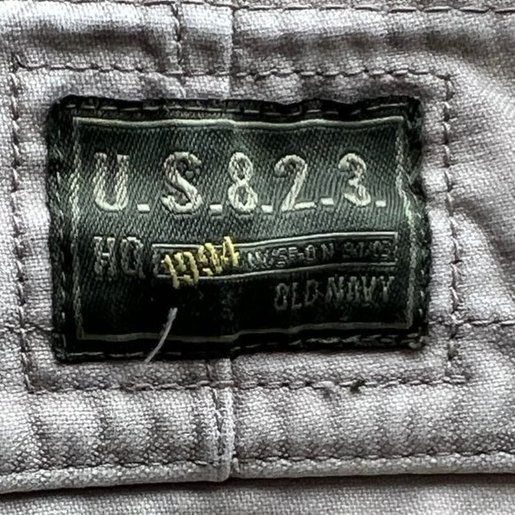 Old Navy Mens Cargo Shorts Cream/Tan 38 Waist - Picture 3 of 9